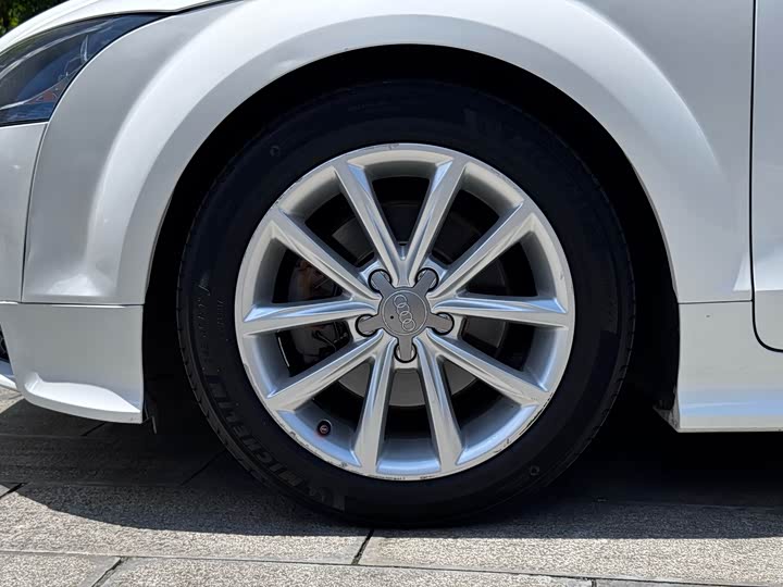 Audi TT 2013 TT Roadster 45 TFSI — фото 21