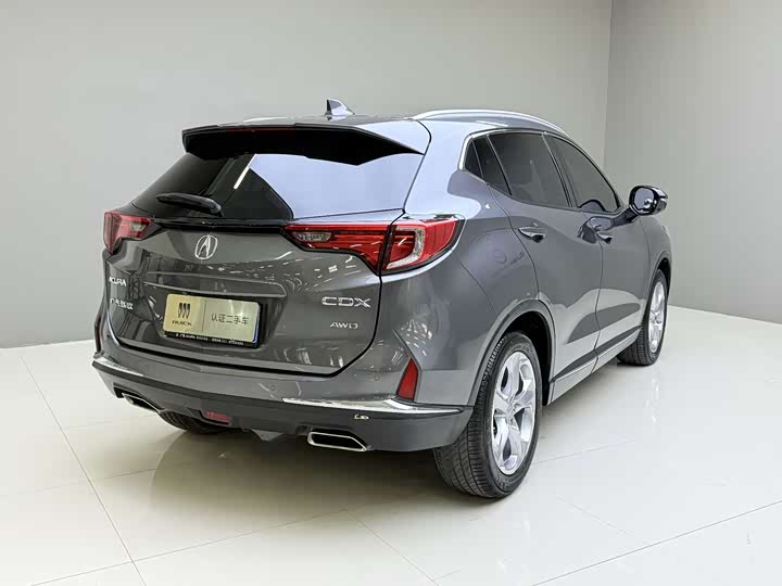 Acura CDX 2017 1.5 T 4 WD — фото 4