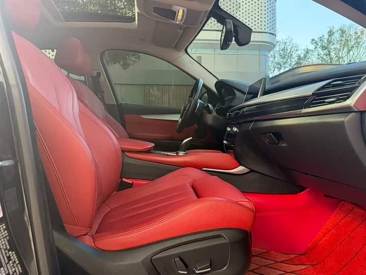 BMW X6 2018 x Drive 35i Leading — фото 3