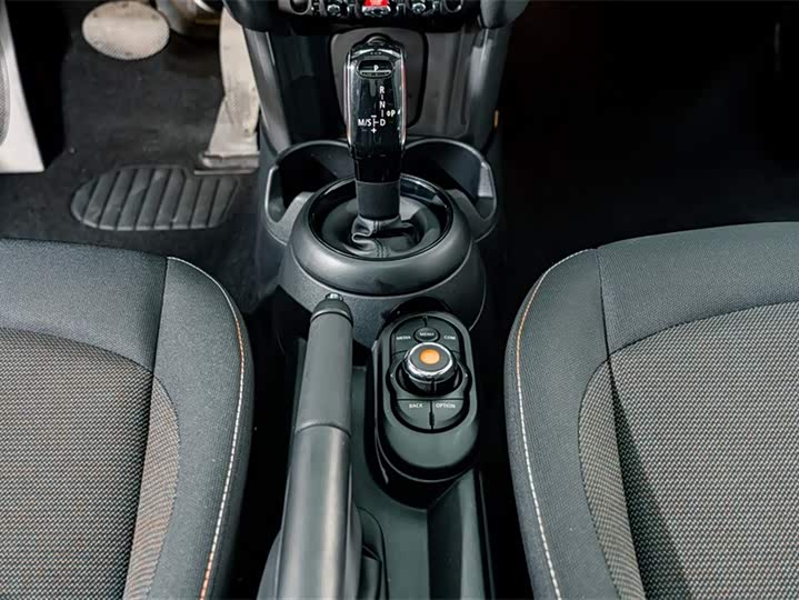 MINI Hatch — фото 11