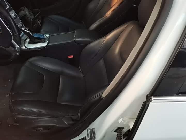 Volvo S60 2017 S 60 L T 3 — фото 15