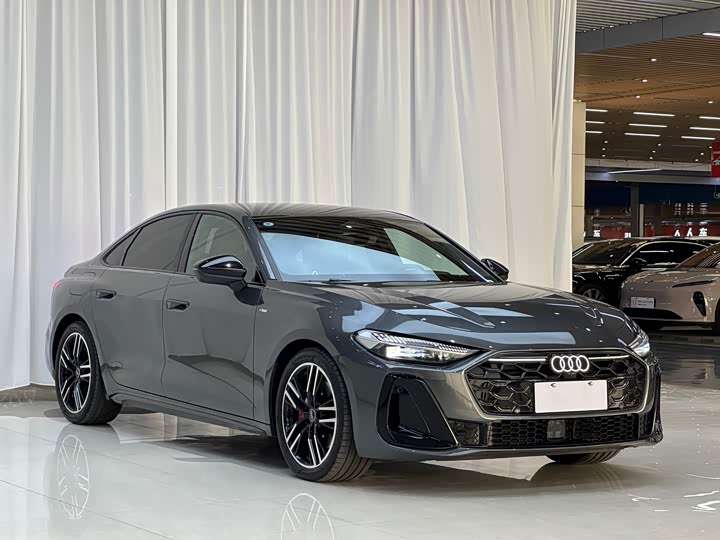 Audi A5L 2026 2.0 T quattro — фото 3