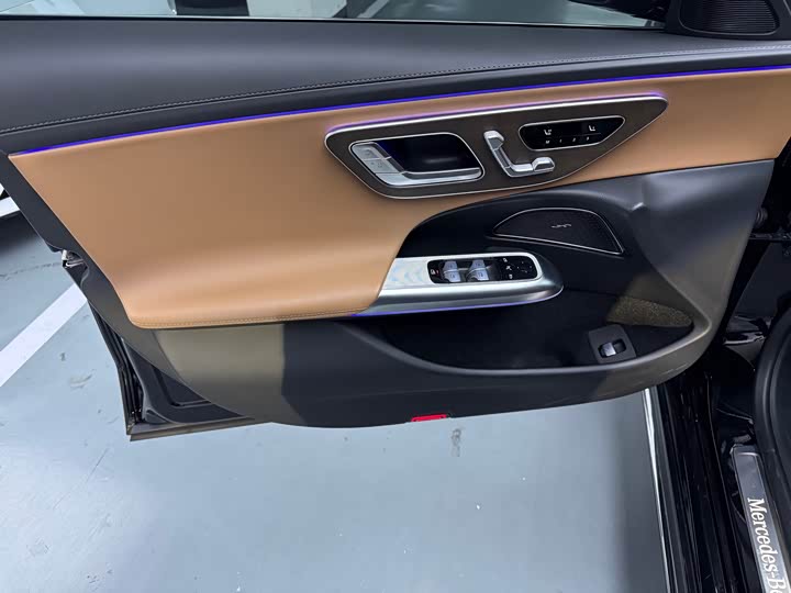 Mercedes-Benz E-Class E 300 L стиль — фото 6