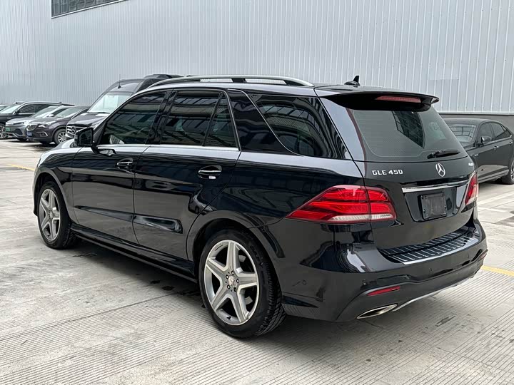 Mercedes-Benz GLE 2015 GLE 400 4 MATIC — фото 6