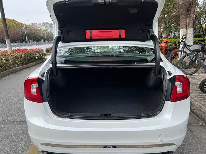 Volvo S60 2016 S 60 L T 3 — фото 16