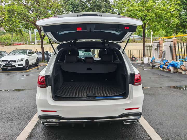 Mercedes-Benz GLC 2021 GLC 260 L 4 MATIC Luxury — фото 19
