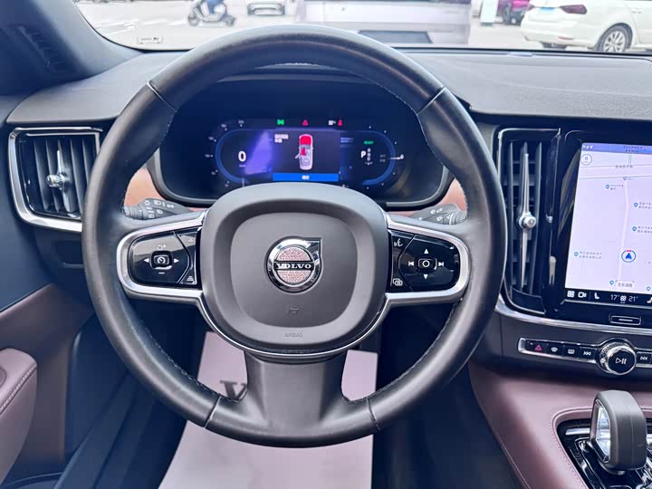 Volvo S90 Hybrid 2023 T 8 4 WD — фото 7
