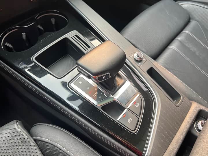 Audi A4L 2023 40 TFSI — фото 17