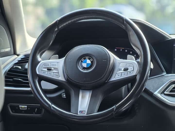 BMW X5 2022 x Drive 30 Li M — фото 11