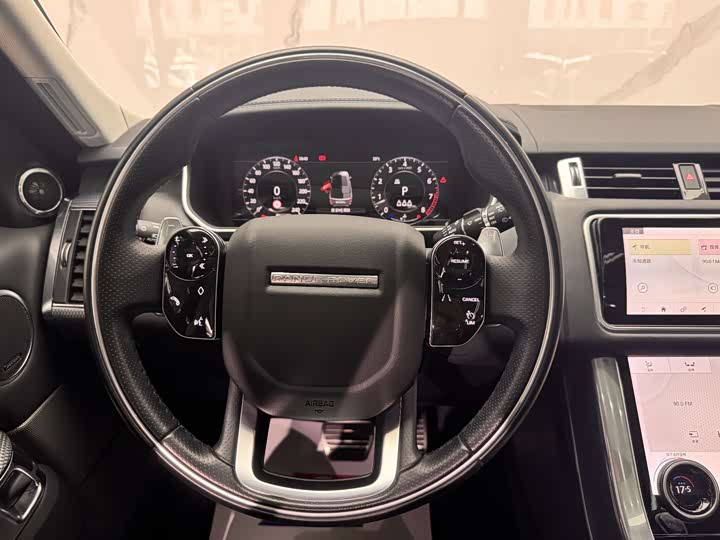 Land Rover Range Rover Sport — фото 11