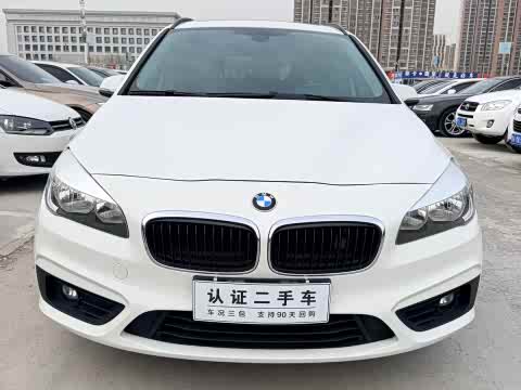 BMW 2-Series 2015 218i Leading — фото 11