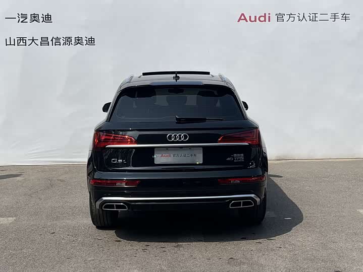 Audi Q5L 2022 40 T — фото 5