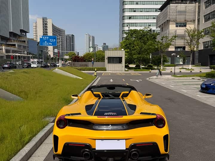 Ferrari 488 2019 488 Pista Spider — фото 8