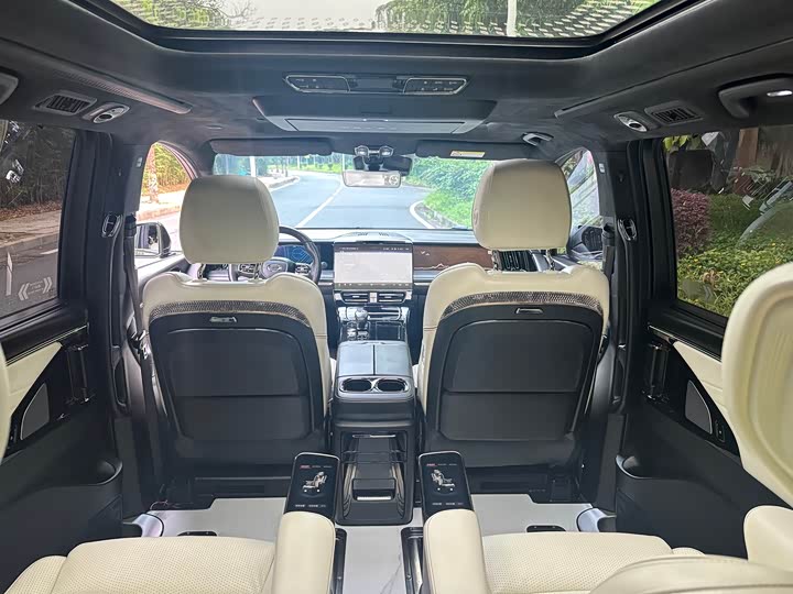 Trumpchi M8 2023 — фото 11