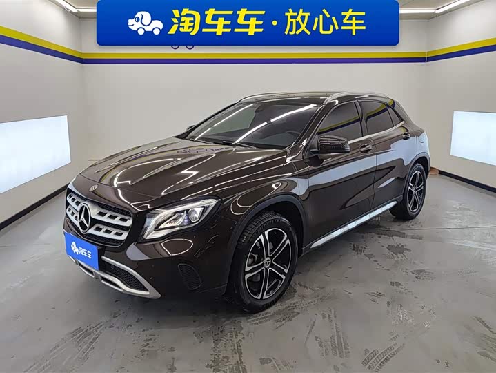 Mercedes-Benz GLA 2018 GLA 200 — фото 1