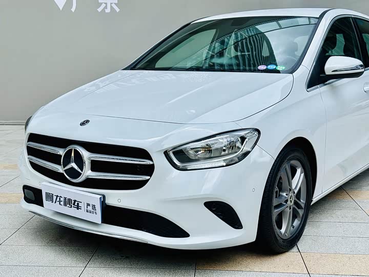 Mercedes-Benz B-Class B 180 — фото 15