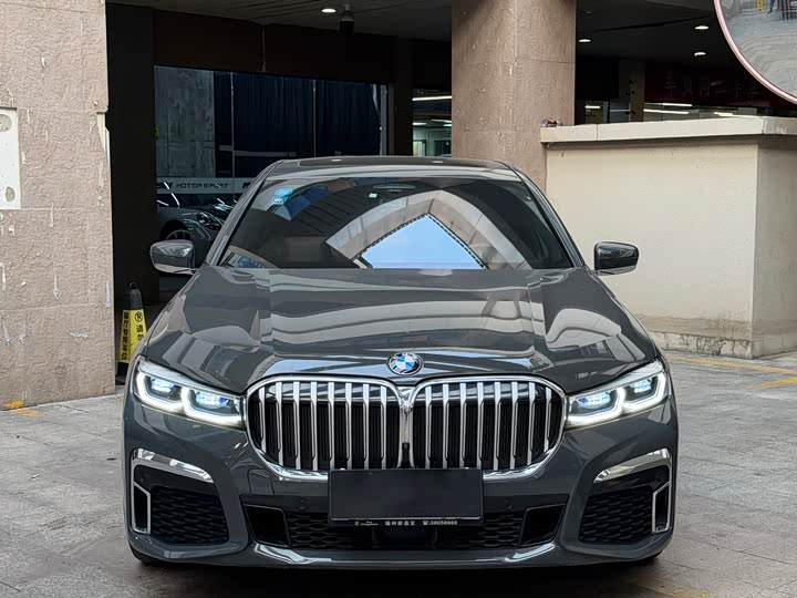 BMW 7-Series 2019 740 Li x Drive M — фото 2