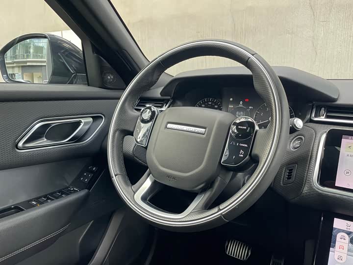 Land Rover Range Rover Velar — фото 11
