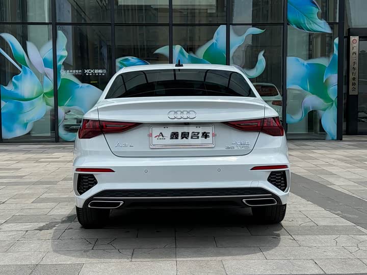 Audi A3 2024 A 3 L Limousine 35 TFSI Sport — фото 5