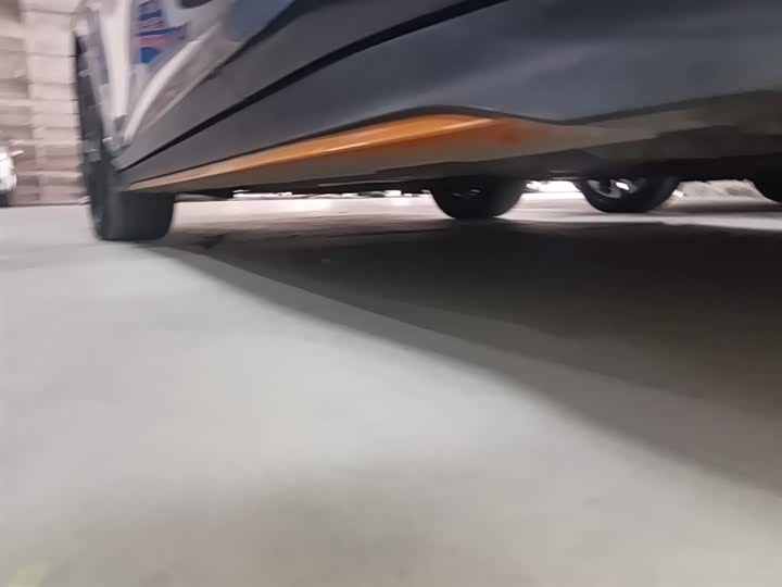Changan UNI-V 2024 1.5 T Sport — фото 22