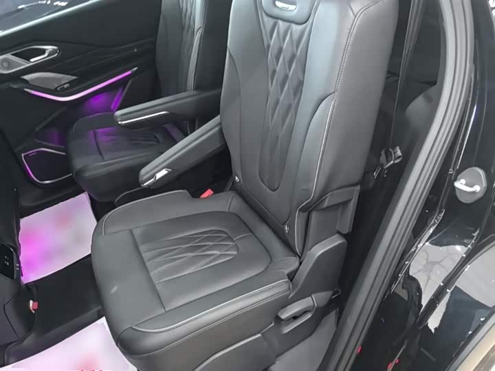 Hongqi HS7 PHEV 2024 2.0 T PHEV 4 WD 6 — фото 17