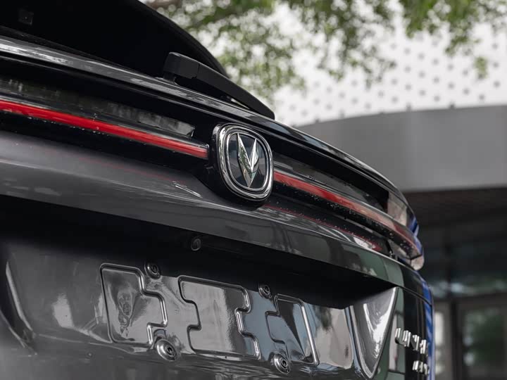 Changan UNI-K 2021 2.0 T Premium — фото 13