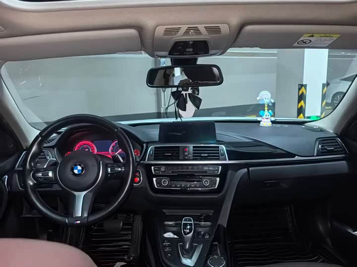 BMW 3-Series 2018 320 Li Leading M — фото 10