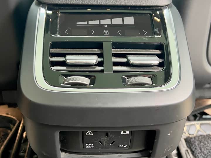 Volvo XC90 2020 T 6 7 — фото 18