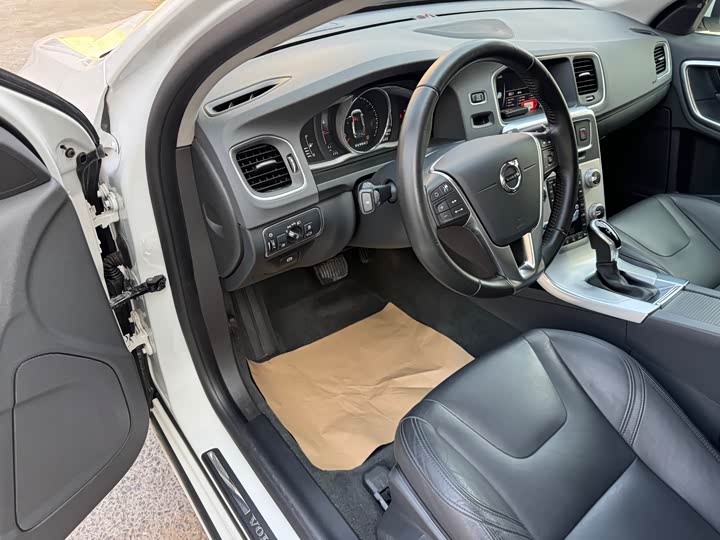 Volvo S60 2018 S 60 L T 5 — фото 9