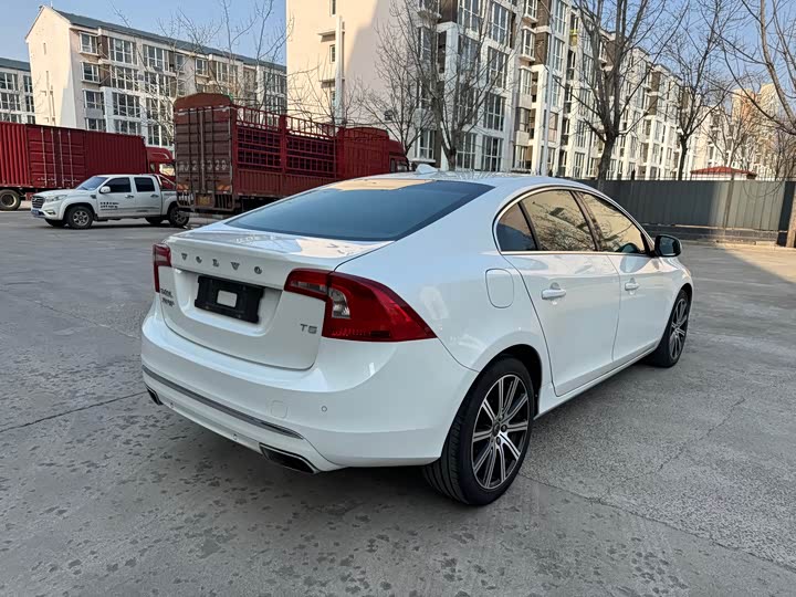 Volvo S60 2018 S 60 L T 5 — фото 17