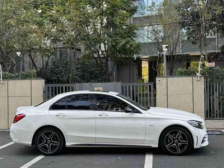 Mercedes-Benz C-Class C 260 — фото 4