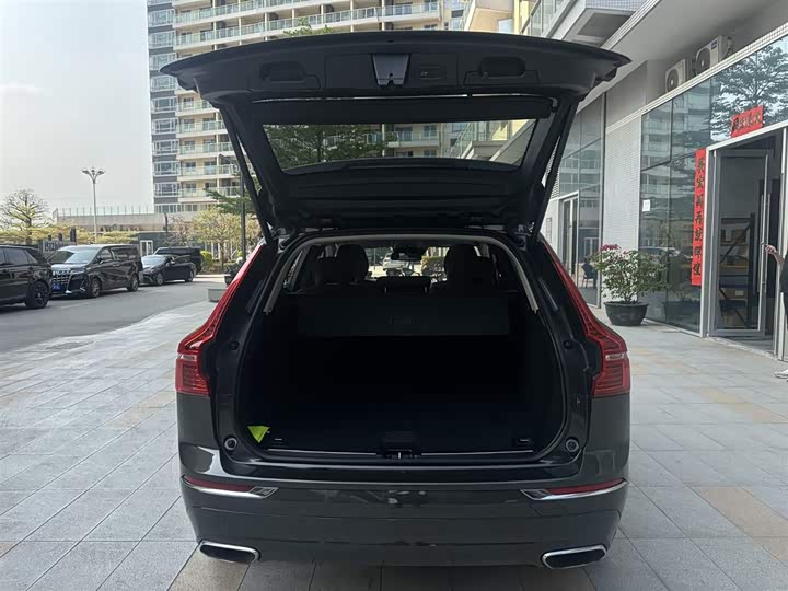 Volvo XC60 2020 T 5 4 WD — фото 25