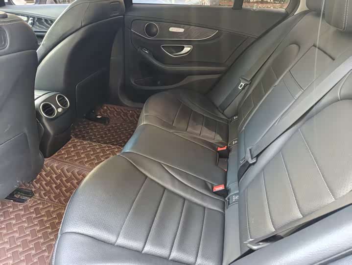Mercedes-Benz C-Class 2017 C 200 — фото 5