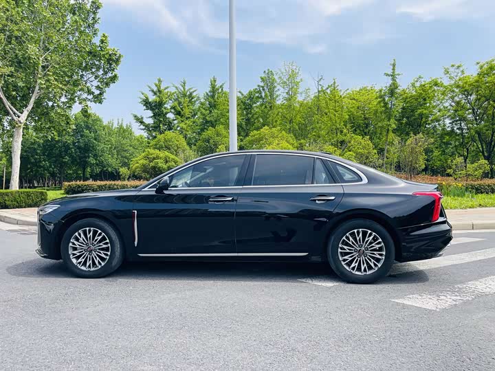 Hongqi H5 2024 1.5 T DCT — фото 5