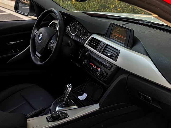 BMW 3-Series 2014 320 Li — фото 9