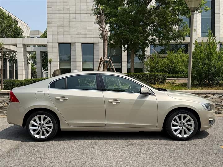 Volvo S60 2017 S 60 L T 4 — фото 3