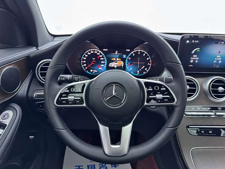 Mercedes-Benz GLC 2022 GLC 300 L 4 MATIC — фото 6