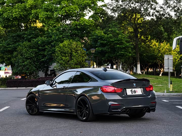 BMW M4 2019 M 4 — фото 4