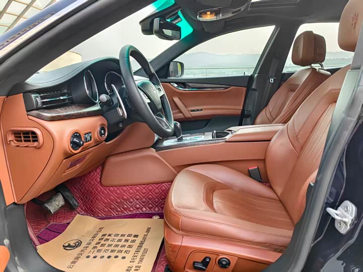 Maserati Quattroporte — фото 9