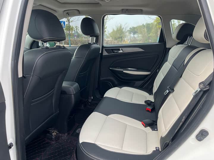 Changan CS35 2017 1.6 L MTLuxury — фото 6