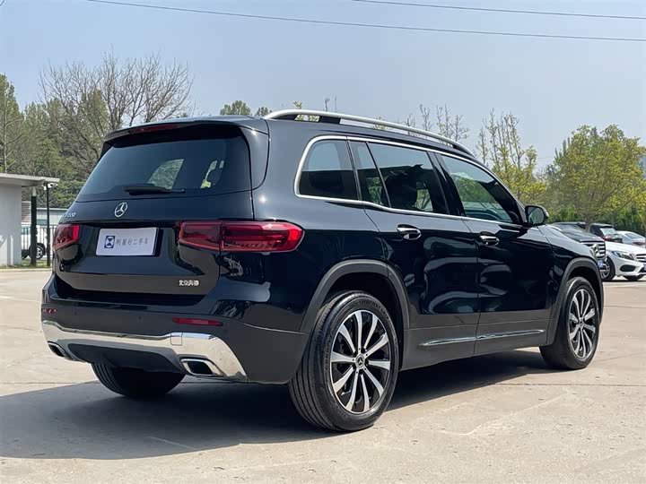 Mercedes-Benz GLB 2024 GLB 220 — фото 13