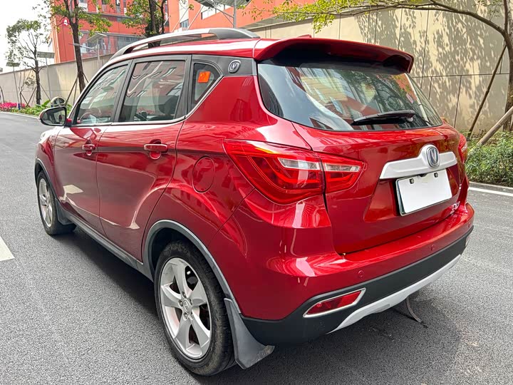 Changan CS35 2017 1.6 L ATLuxury — фото 12