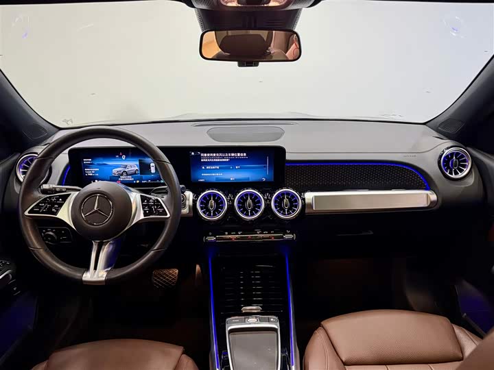 Mercedes-Benz GLB 2024 GLB 220 — фото 14