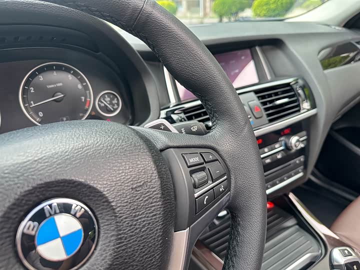 BMW X4 2014 x Drive 20i X — фото 13