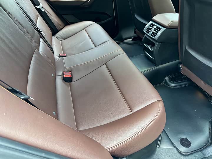 BMW X4 2014 x Drive 20i X — фото 24