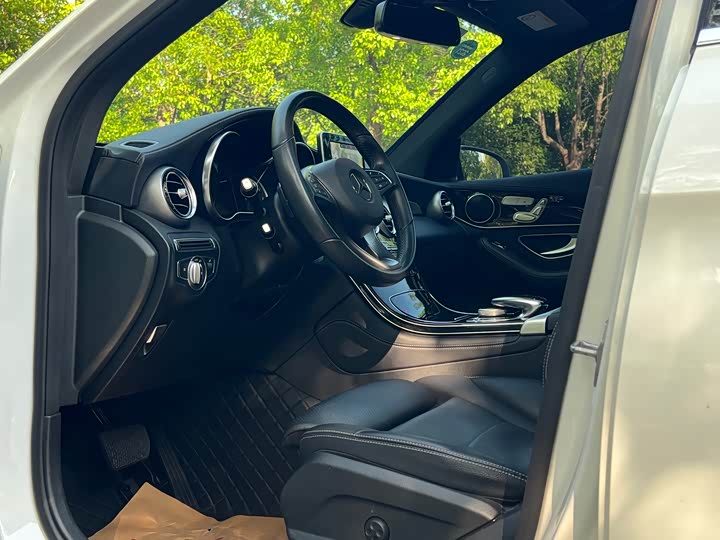 Mercedes-Benz GLC 2017 GLC 260 4 MATIC — фото 22