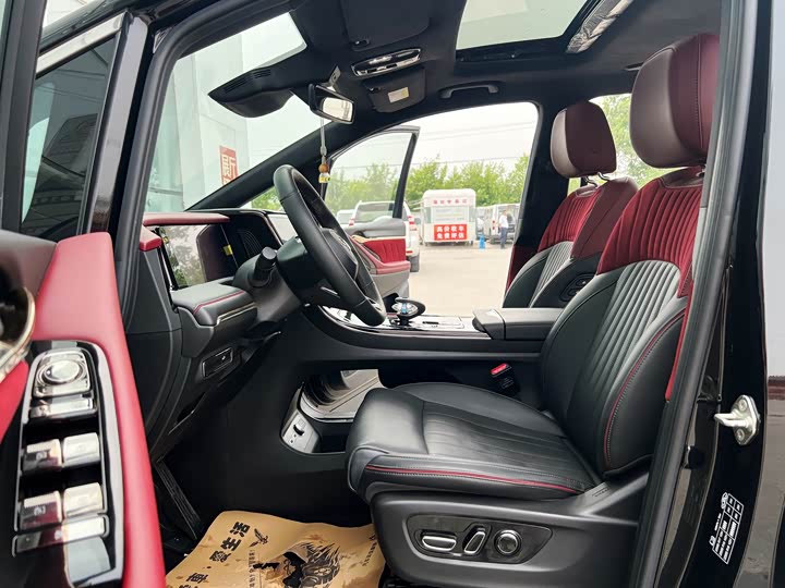 Trumpchi M8 2023 400 T — фото 16
