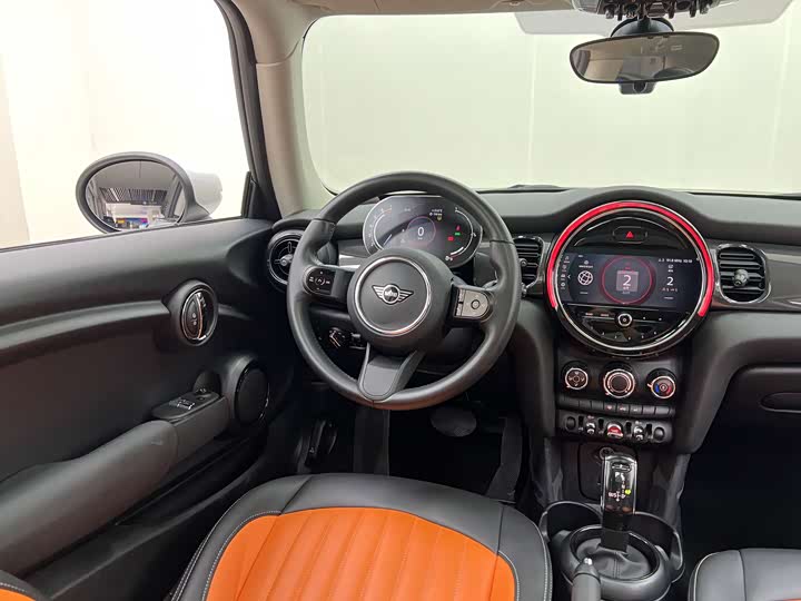 MINI Hatch — фото 16
