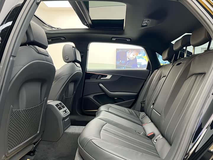 Audi A4L 2023 40 TFSI Bang&Olufsen — фото 25