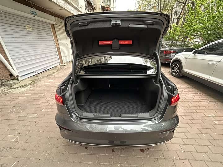 Audi A3 2024 A 3 L Limousine 35 TFSI Sport — фото 7